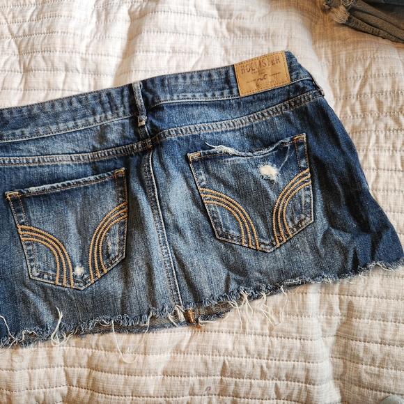 Skirts - Picture 6 of 6